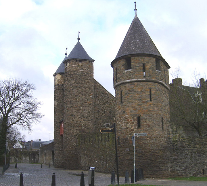 Маастрихт, городские ворота